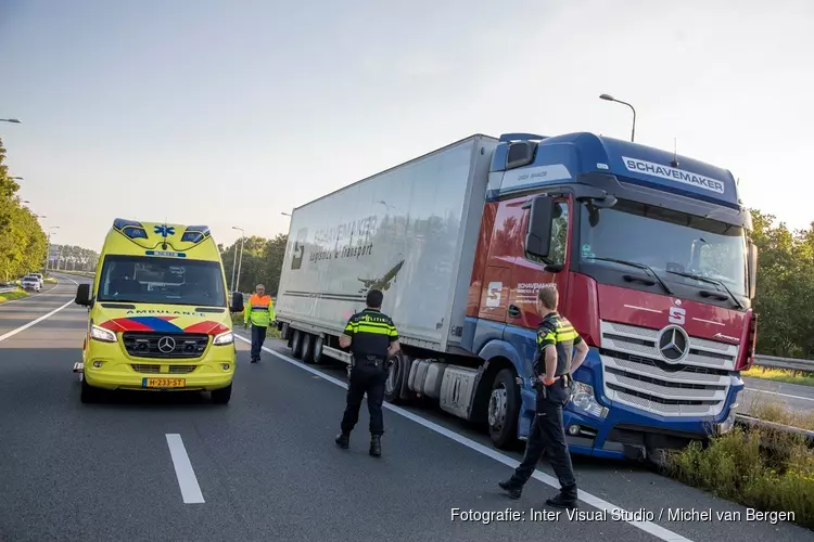 A9 enige tijd afgesloten na ongeval bij Uitgeest, vrachtwagenchauffeur aangehouden