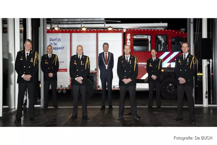 Koninklijke onderscheidingen brandweer Limmen