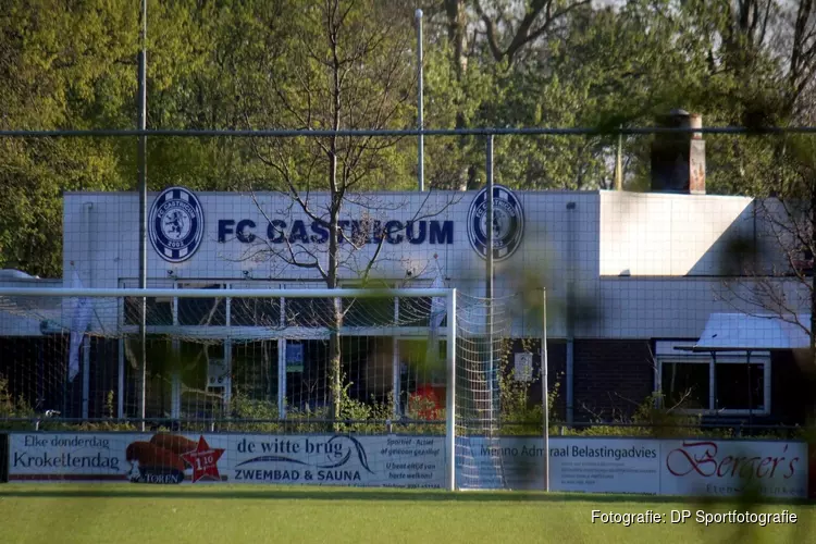 Reiger Boys, vorige week goed voor zeven treffers, krijgt er in Castricum zeven om de oren