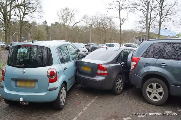 Botsing op parkeerplaats in Castricum