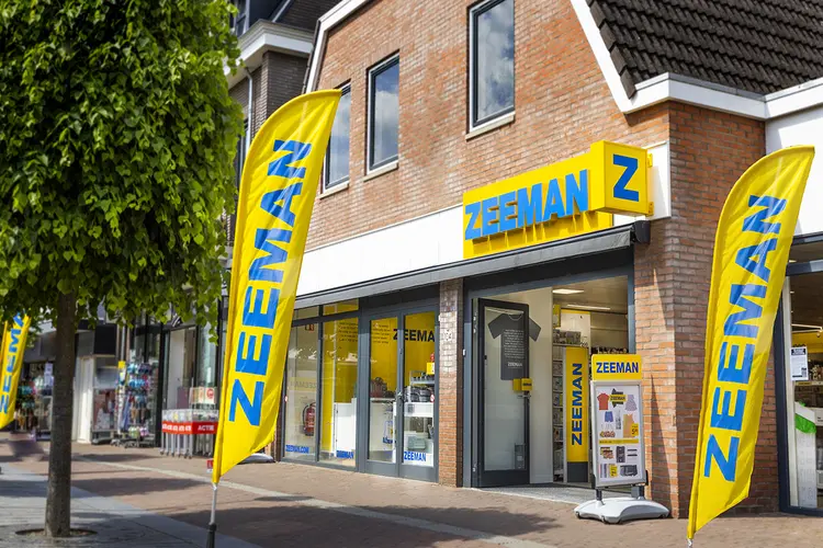 Zeeman winkel in Castricum volledig gerenoveerd