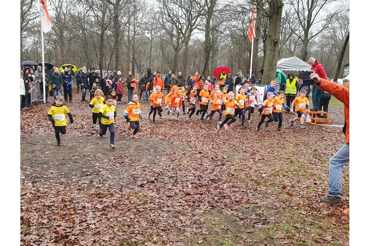 Jeugdatleten massaal naar Camping Bakkum