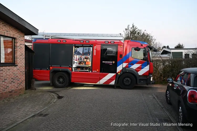 Schoorsteenbrand in Limmen snel onder controle