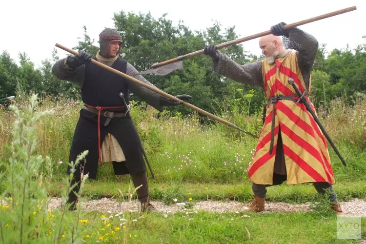 Oktober feestmaand rond archeologie, ridders en kastelen